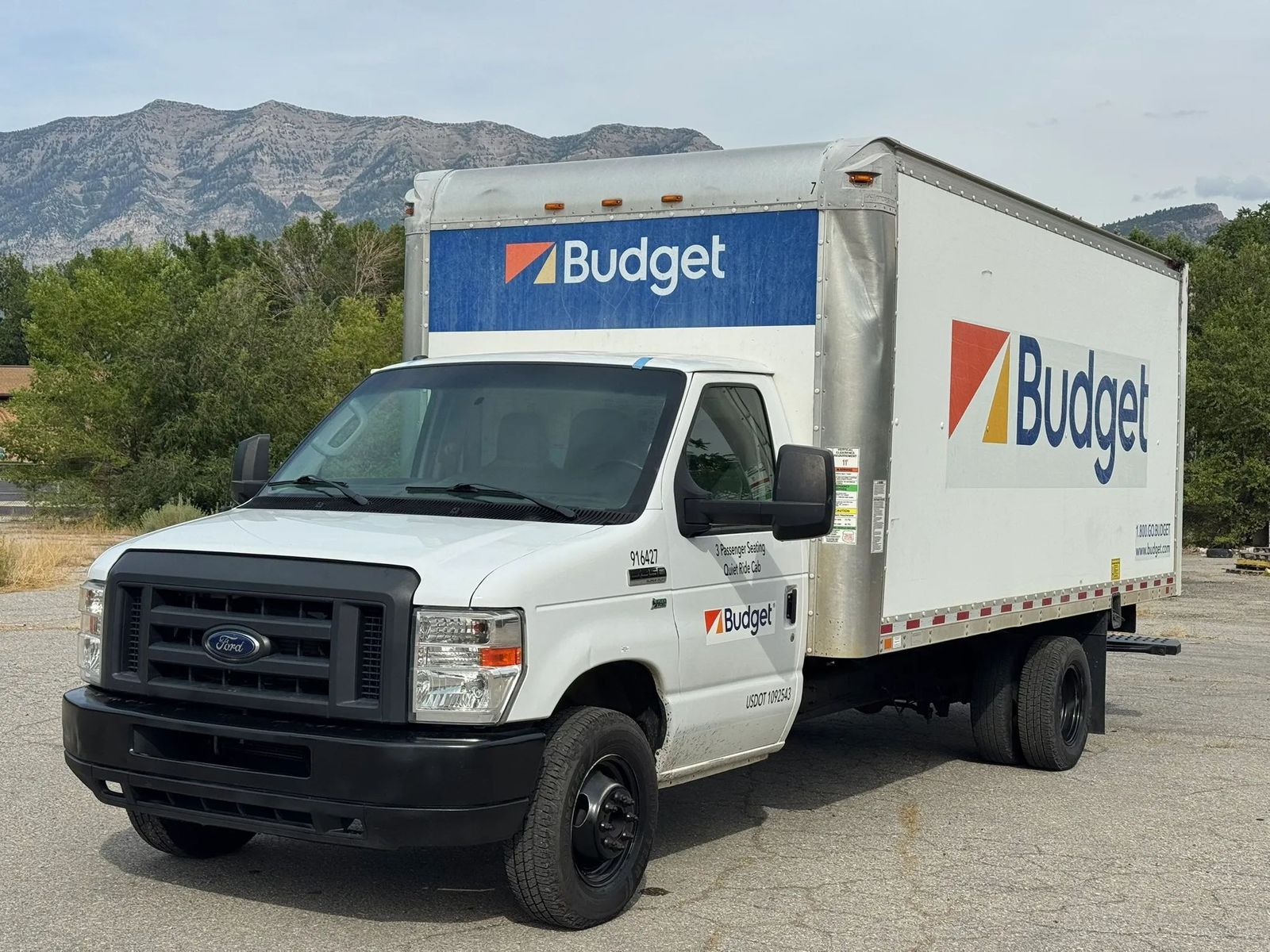 2019 Ford E-350 and Econoline 350 XLT