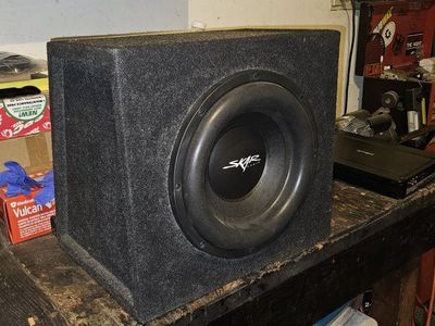 skar 12" 1200w Subwoofer in sealed box