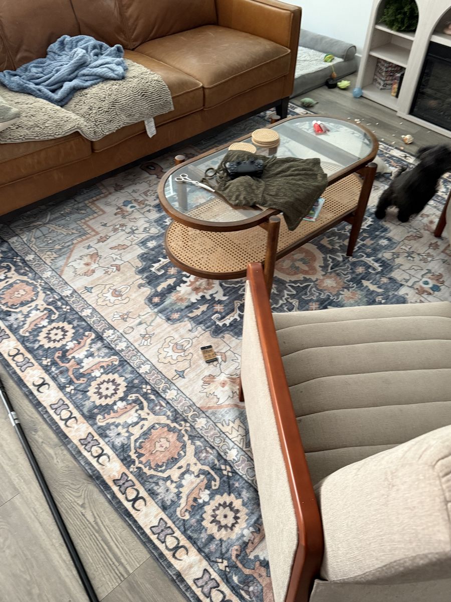 New! Large 9x12 area rug.