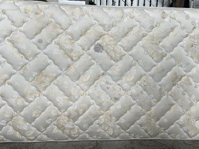 Twin mattress and box springs