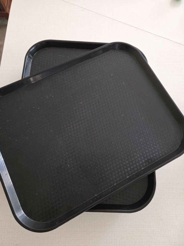 11 Black Non-Slip Serving Trays - Durable Plastic Food Service Bar Cafeteria Platters