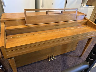 Story and Clark Piano