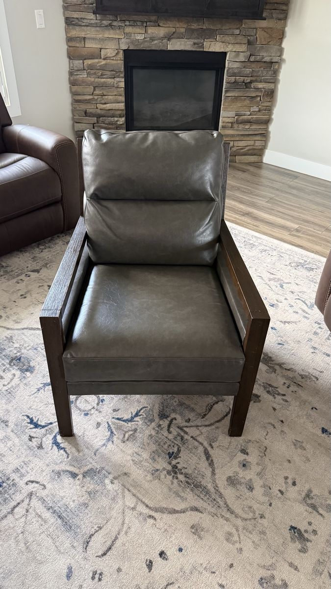 Mid-Century Modern Accent Chair – Gray Leather w/ Dark Wood Frame