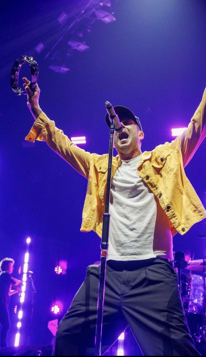 ️ 4 FRONT & CENTER TICKETS ️ 𝗢𝗡𝗘 𝗥𝗘𝗣𝗨𝗕𝗟𝗜𝗖