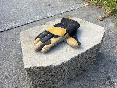 Retaining wall blocks