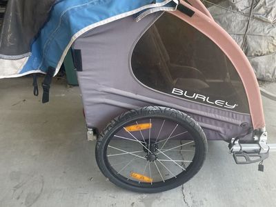 Burley Encore Two-Seater Child Bike Trailer - Gray/Blue with Mesh Cover