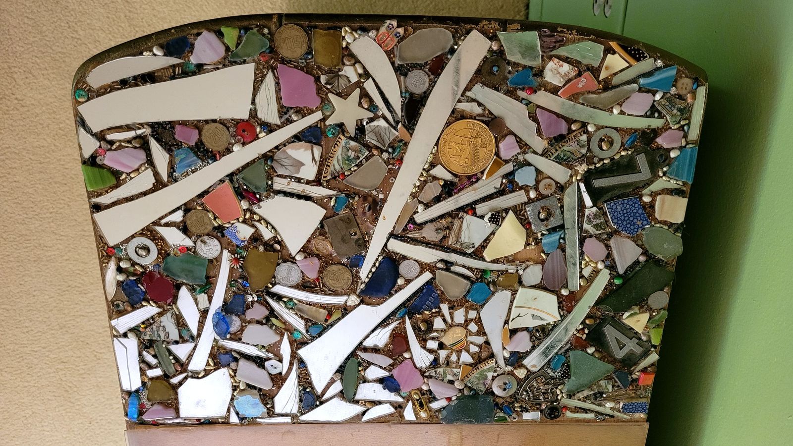 Main image 4