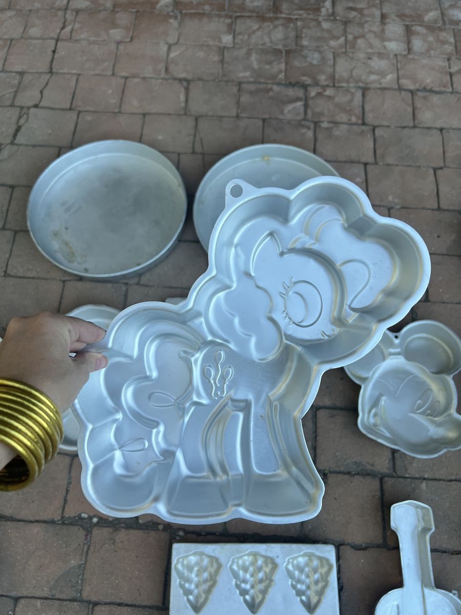 Main image 8