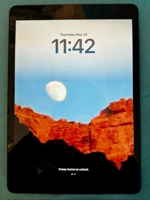 Apple iPad 7th Gen 32Gb 10.2"