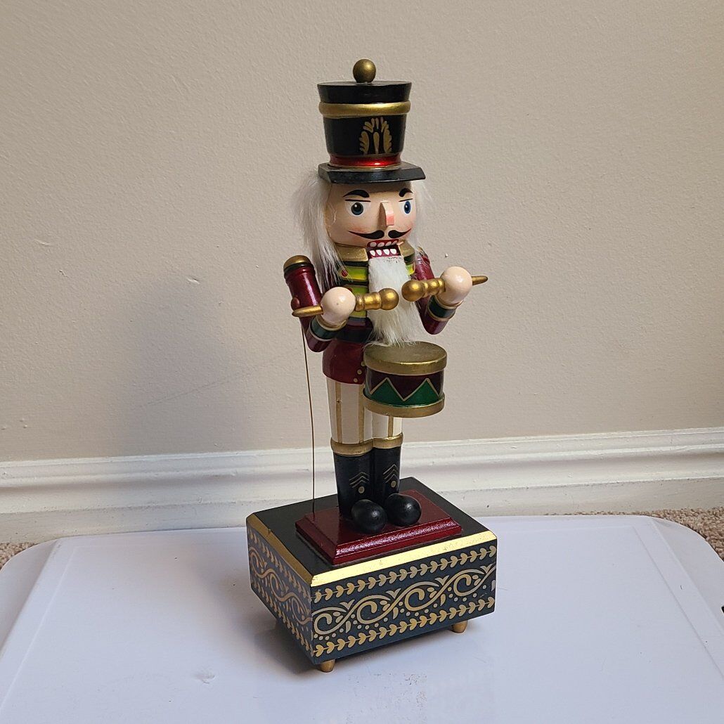 Music Box Drummer Nutcrackers