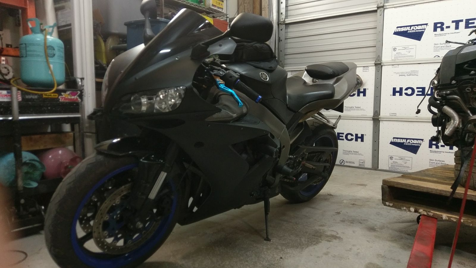 2006 YZFR1