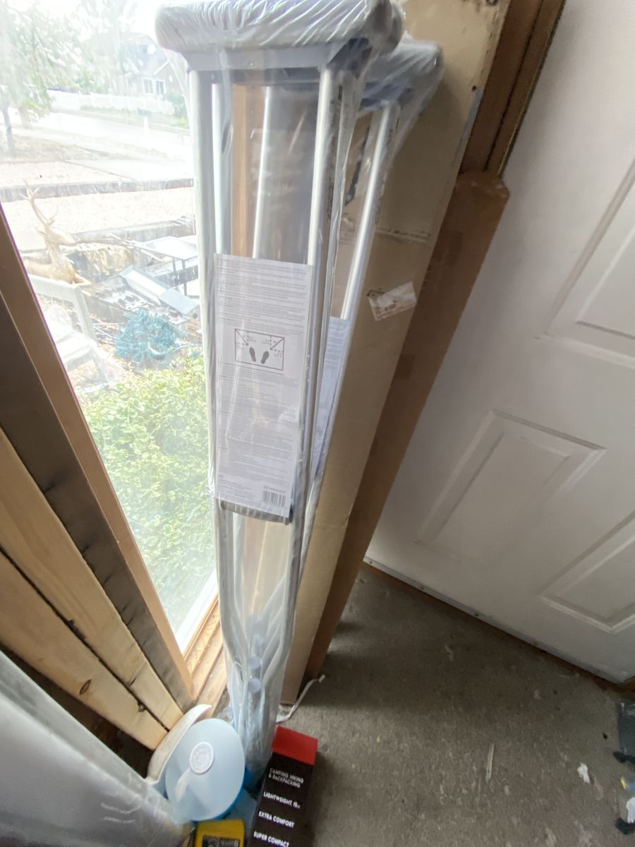 Crutches For Taller Persons, rated for 300 lbs