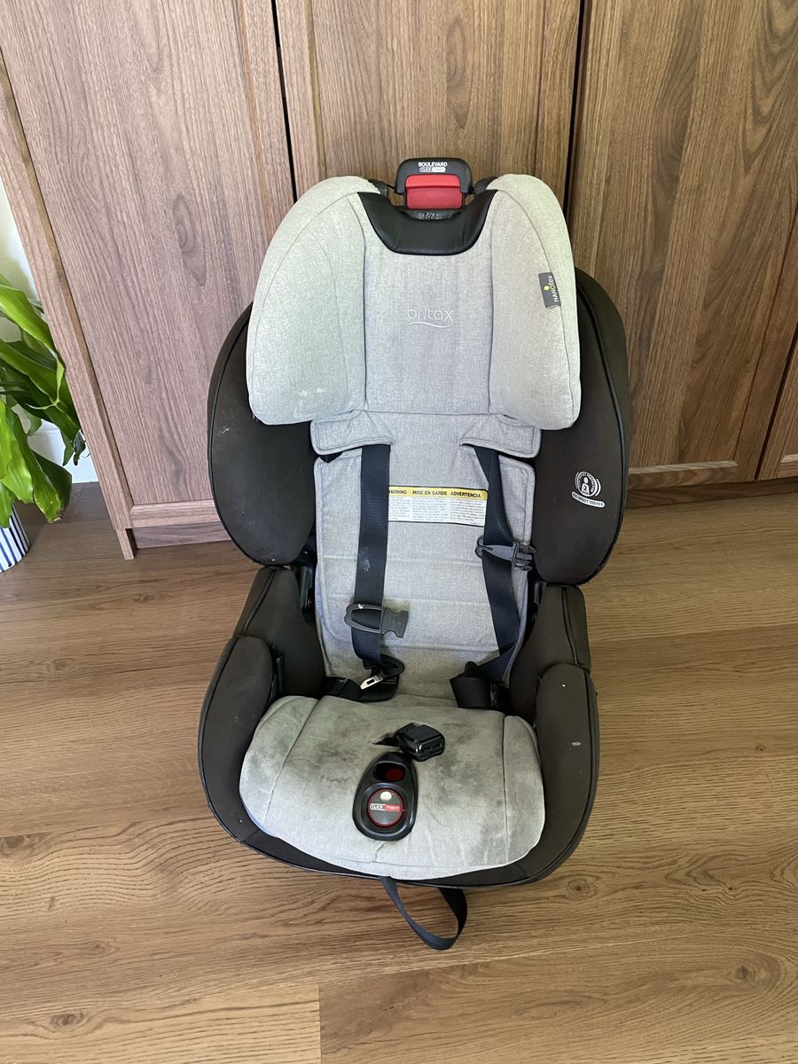 Free Britax Clicktight Car seat