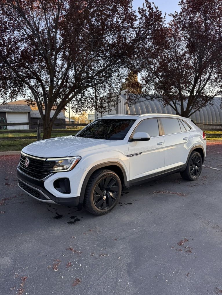 2024 Volkswagen Atlas Cross Sport 2.0T SE 4Motion