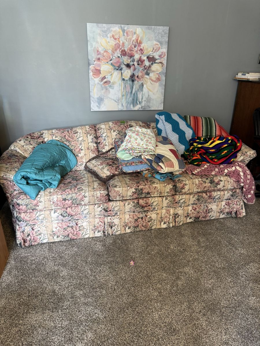 Main image 6