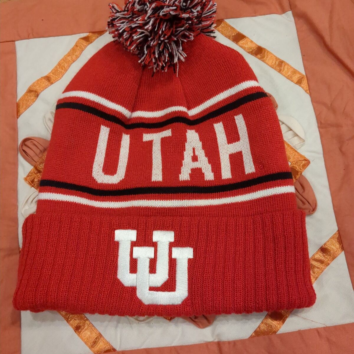u of u beanie