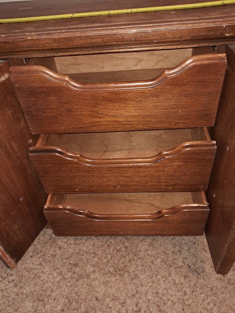 Main image 4