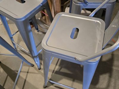 Bar stool chairs