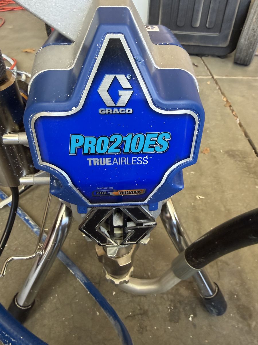 Graco Pro210ES TrueAirless Paint Sprayer