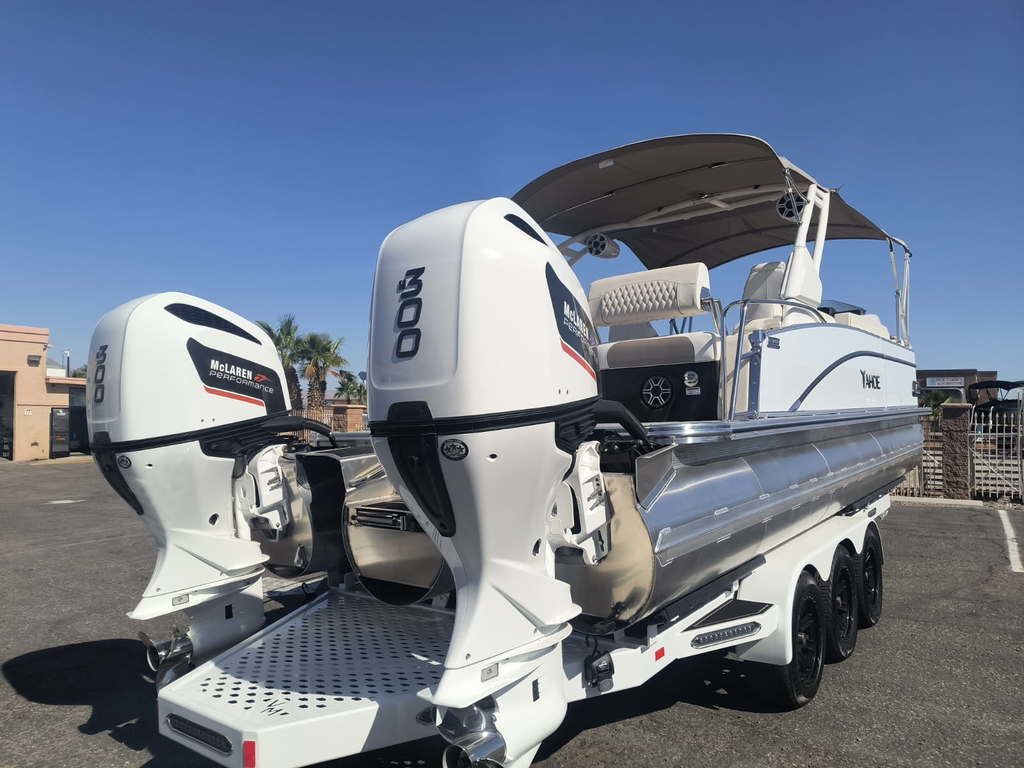 2026 Tahoe Pontoons Cascade Quad Lounge Shift 25 FT