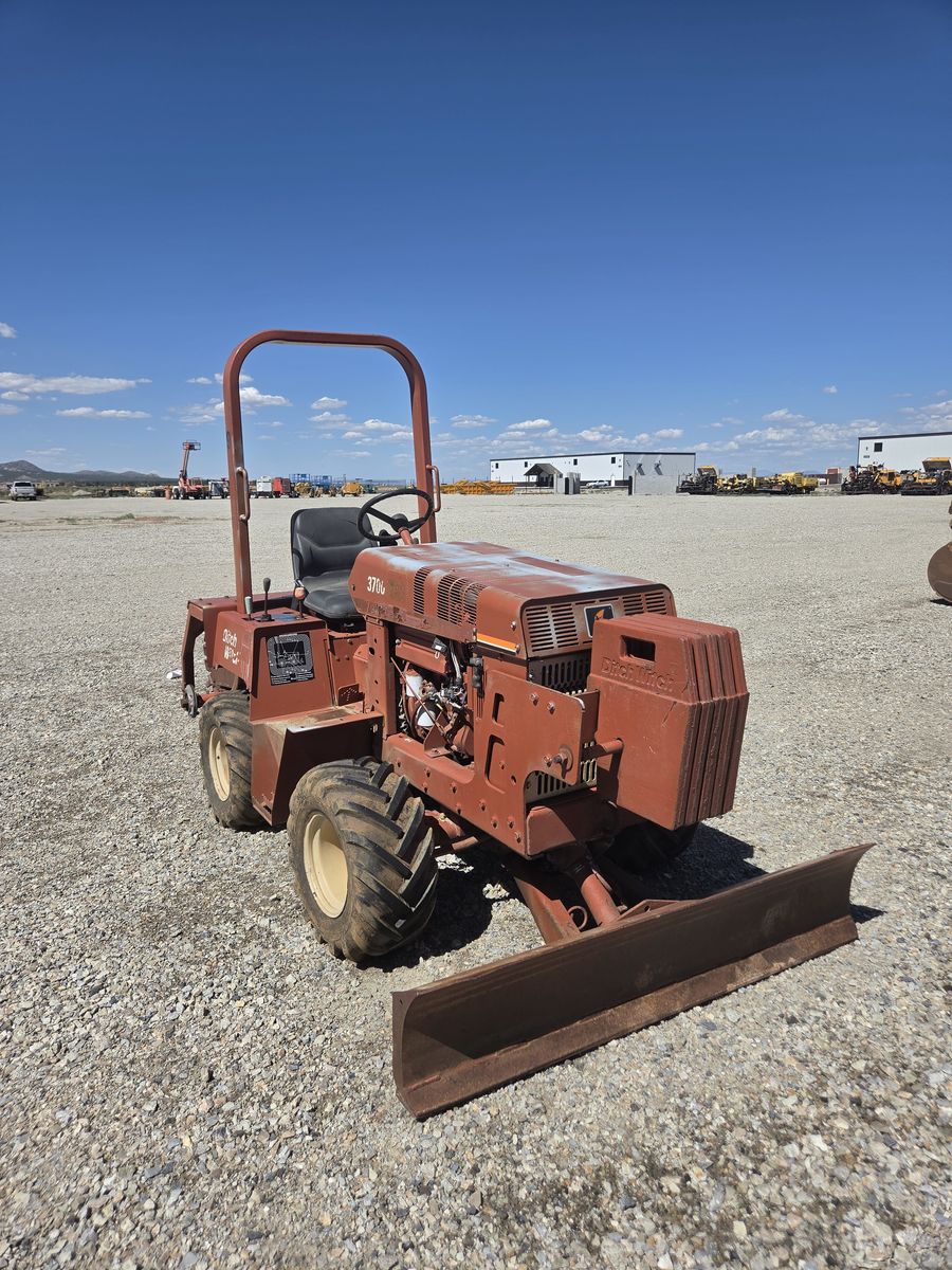2002 Ditch Witch 3700 4x4 Trencher OROPS-4271