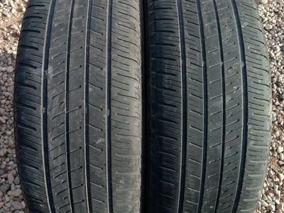 225-60-18 Yokohama Avid Ascend GT Tires