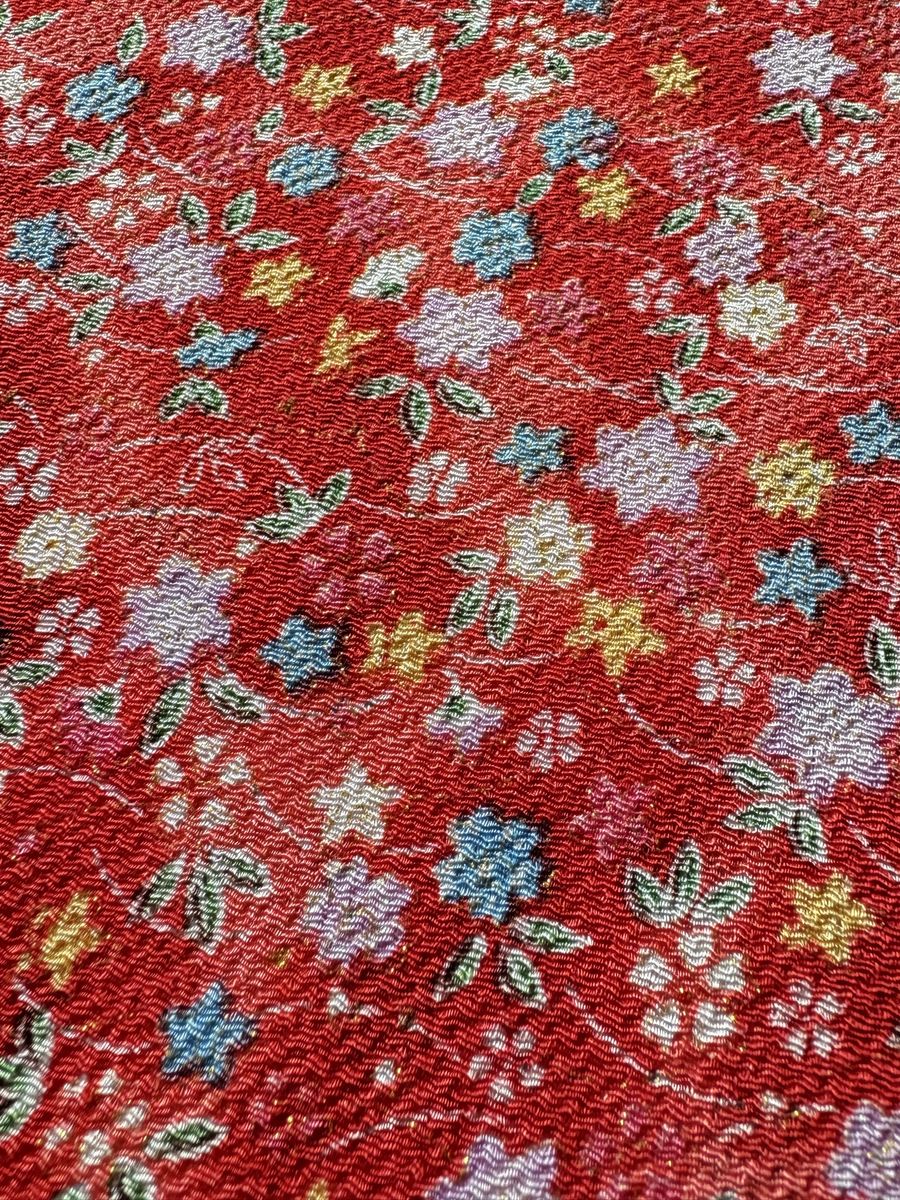 Main image 10
