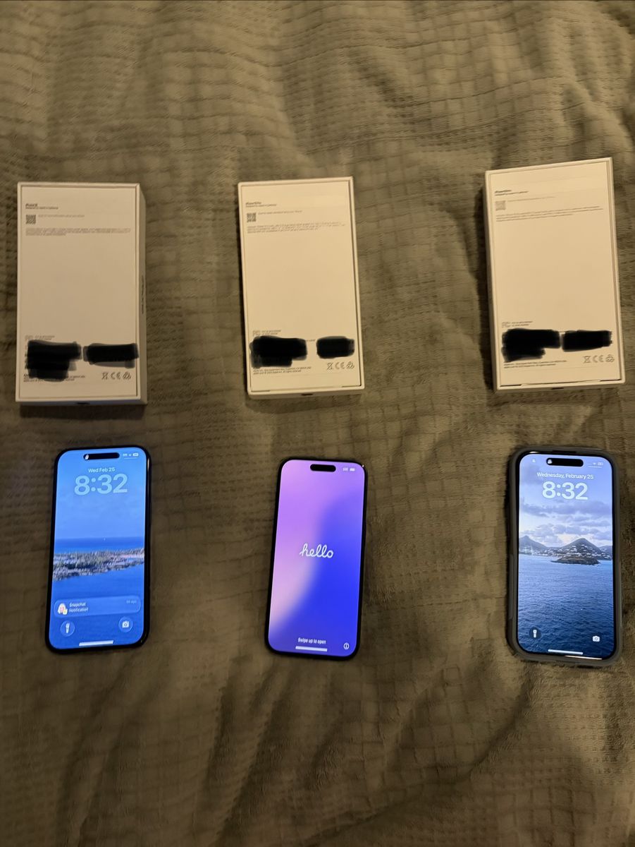 2 iPhone 15 Pros & 1 iPhone 15 128gb Unlocked