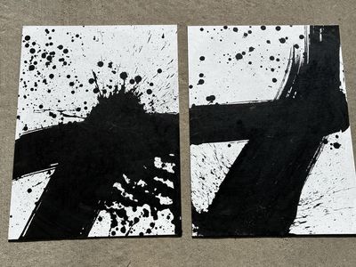 Modern Abstract Black and White Paint Splatter Canvas Art Set of 2