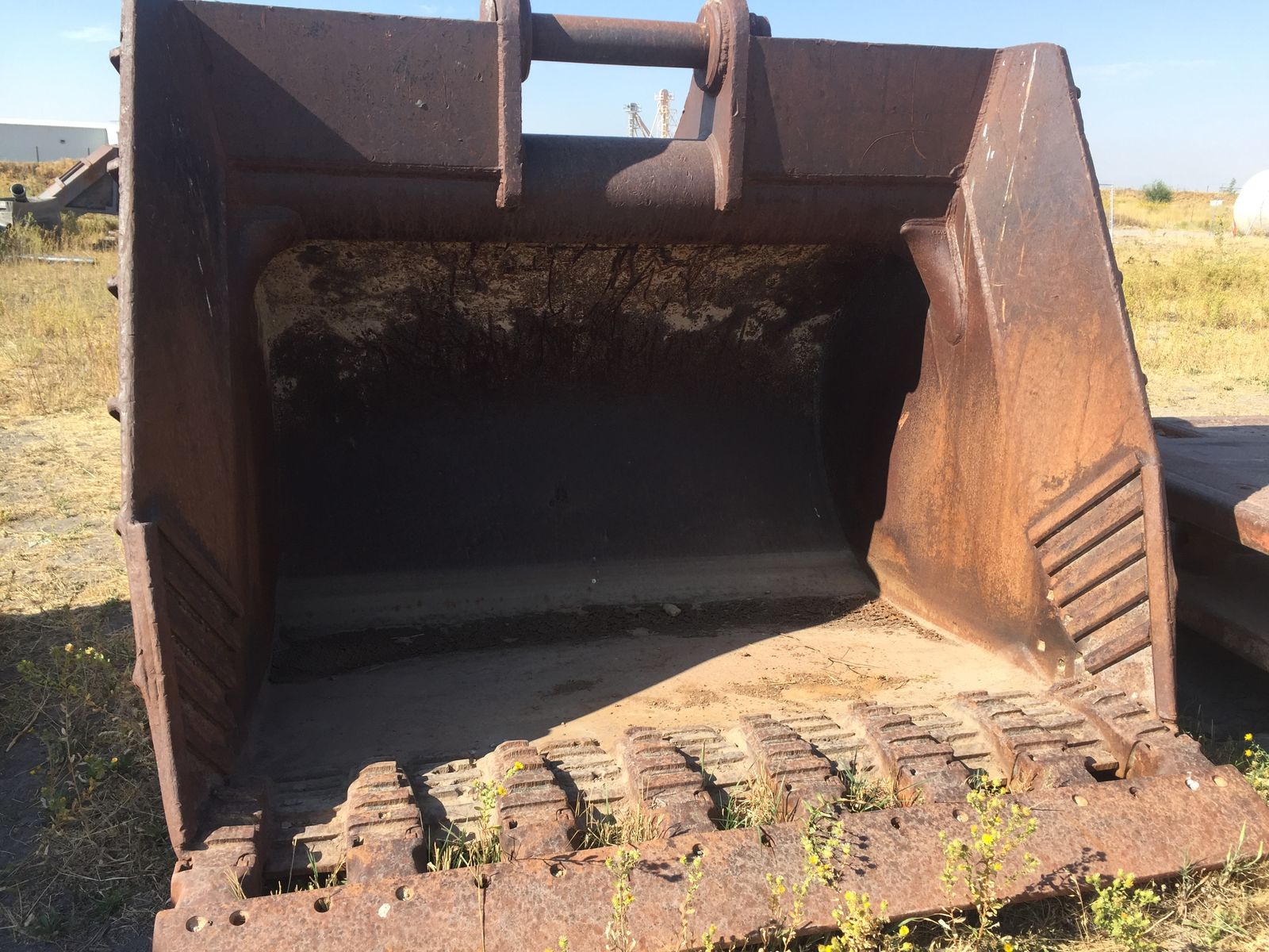 96" Heavy Duty Excavator Bucket