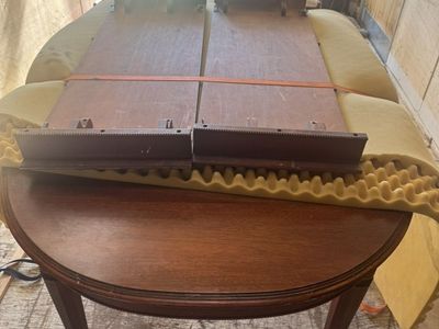 Dining Room Table And 6 Chairs