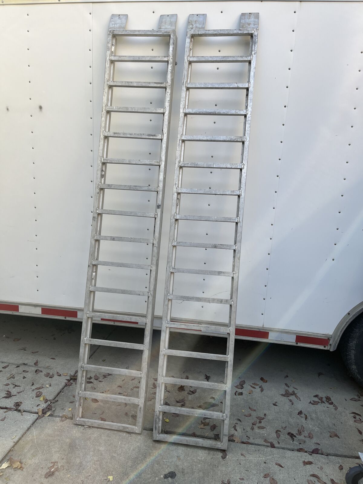 Nice 8' Aluminum Car or ATV Ramps