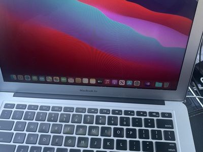Apple MacBook Pro Make Offer