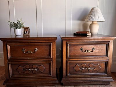 Vintage Solid Wood Nightstand Pair / End Tables – Jacobean Revival / Spanish Style