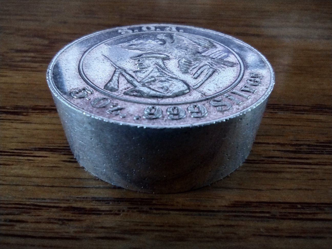 Main image 5