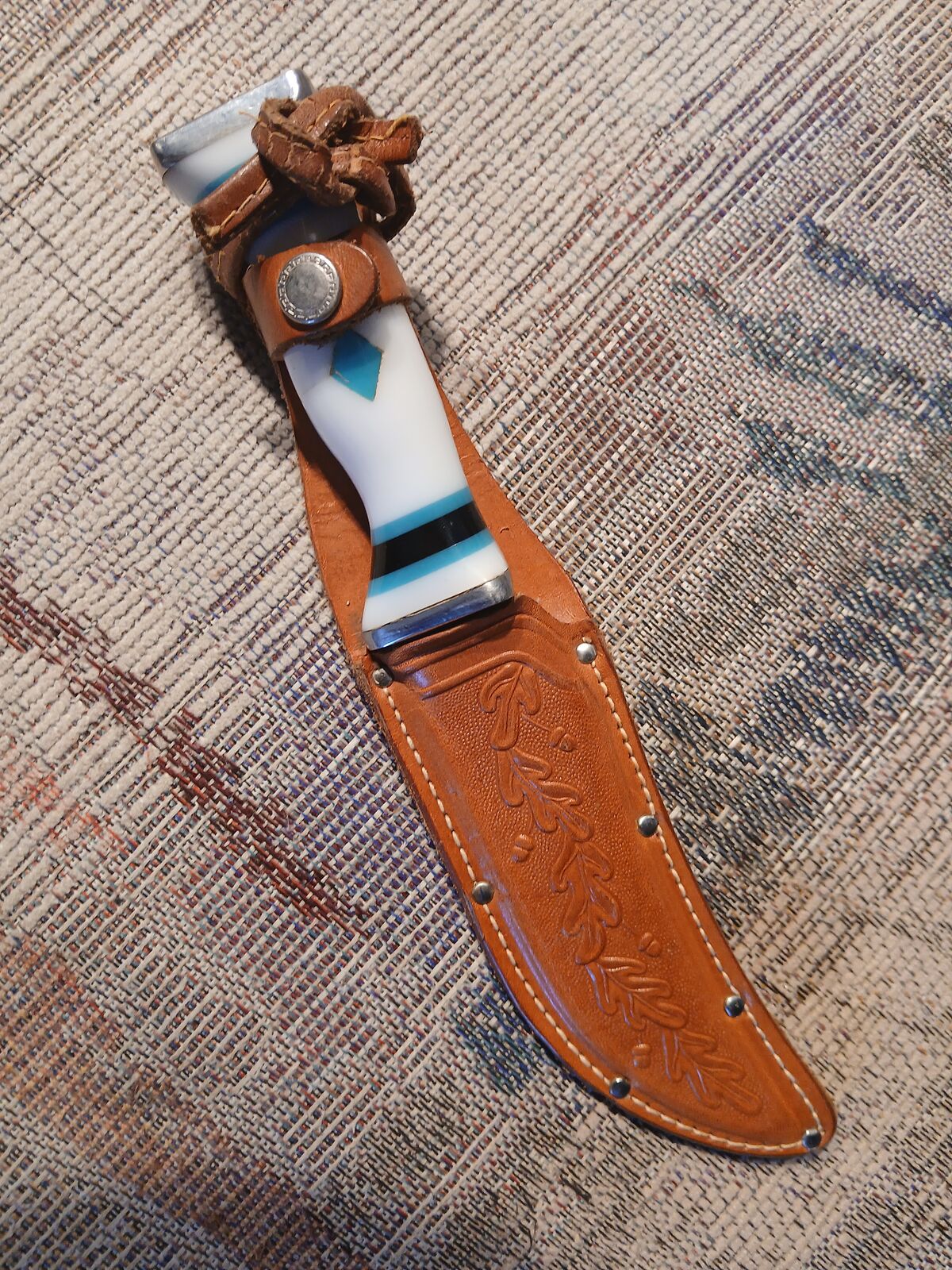 KNIFE - Hunting 5" Blade