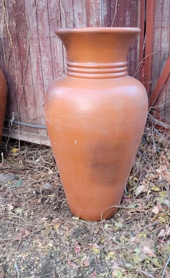 Main image 2