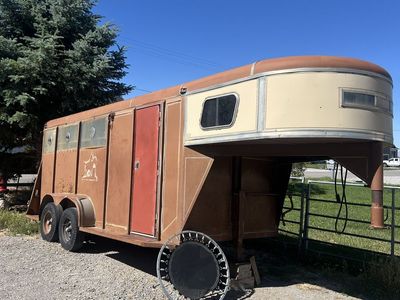 Horse trailer