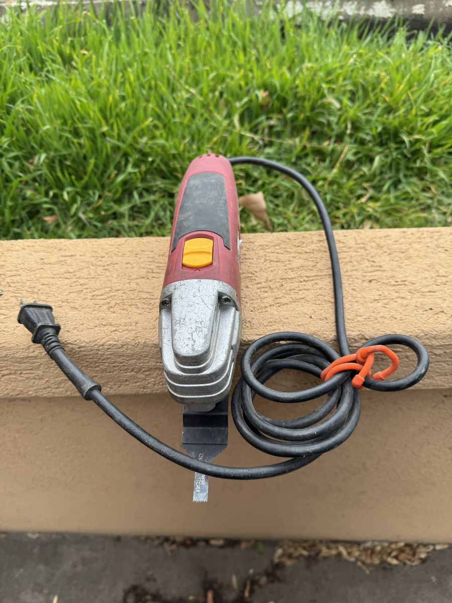 Chicago 62866 Ekectric Oscillating Multi Tool