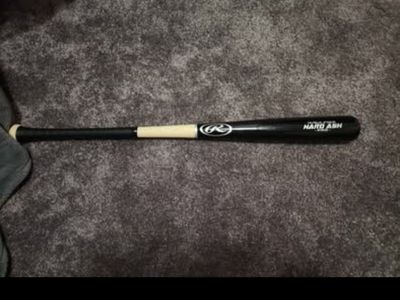 Baseball Bat: Rawlings "Hard Ash Pro" 33 inch