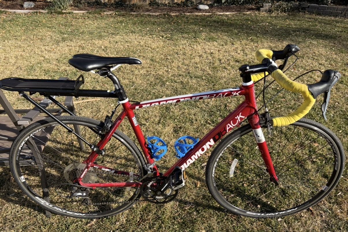 Diamondback Century 1 Road Bike Medium Frame