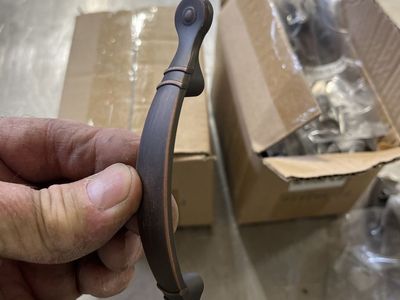 Cabinet hardware