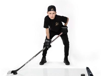 Ace Hockey Rapid Rebounder with Shooting Pad