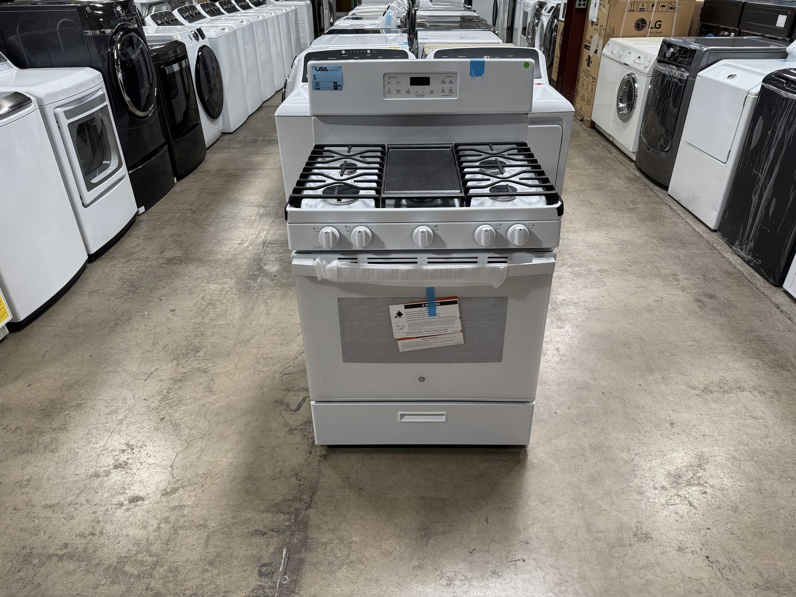 New GE 5 Burner Gas Range
