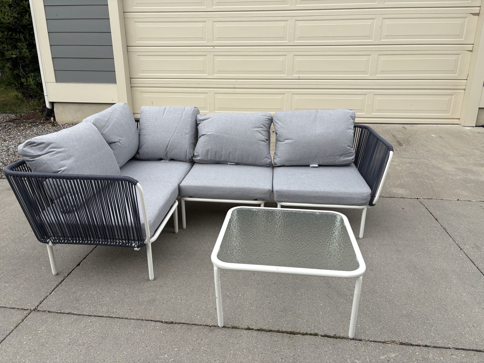 Eastoak outdoor sectional + coffee table