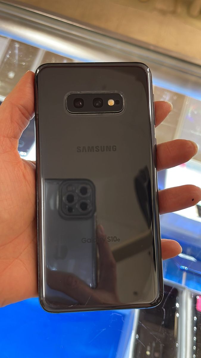 Samsung Galaxy S10E 128gb - Unlocked