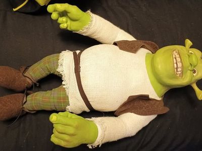 Shrek Poseable 14" Plush Doll Figure McFarlane Toys 2001