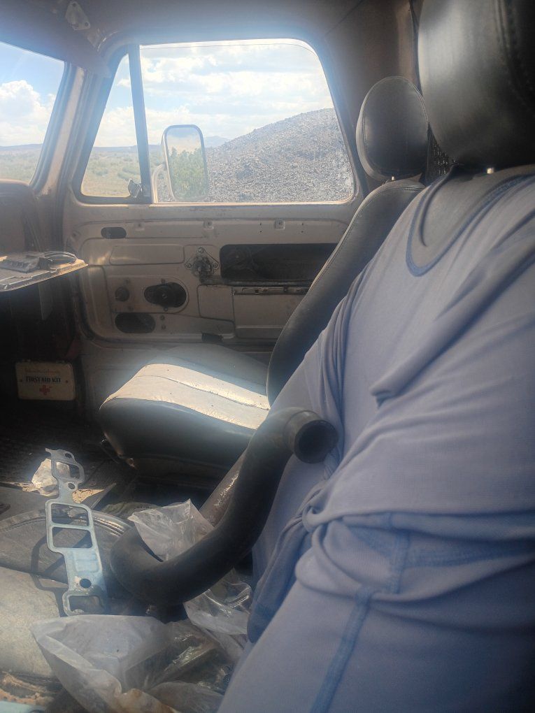 1966 K 10 short bed 4wd. has a 327.