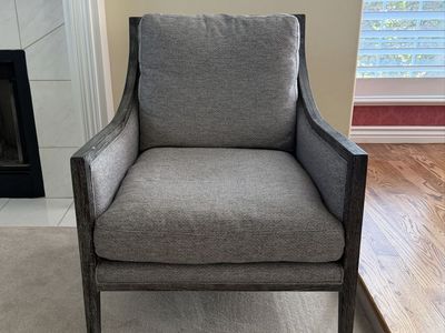 Modern Gray Fabric & Wood Accent Arm Chair - Comfortable Seating for Living Room/Bedroom