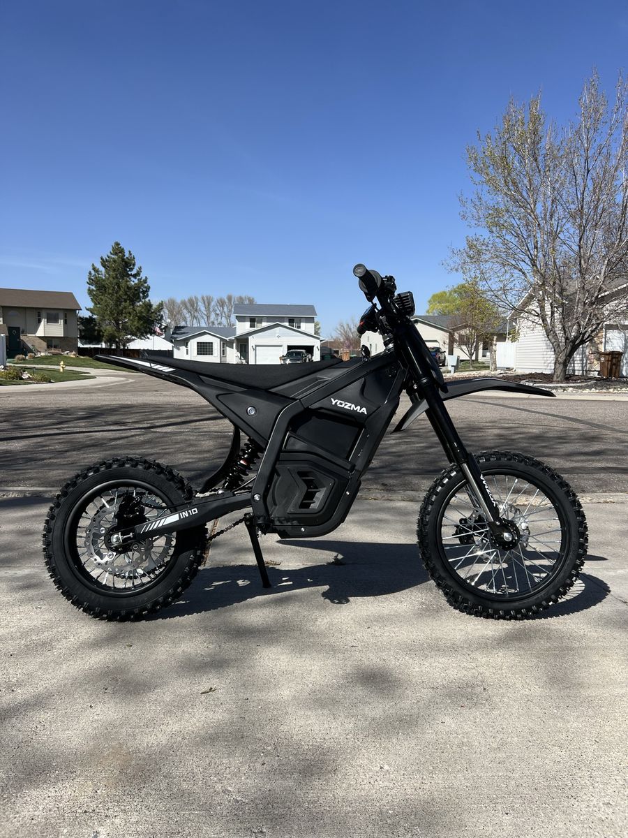 Yozma IN10 Base *BLACK EDITION*